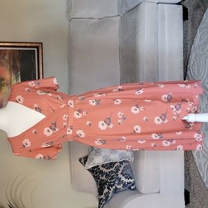 June and Hudson Floral Print Lace Up Back Midi Dress